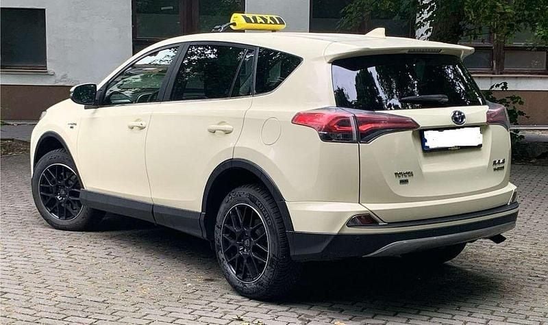 Gebraucht Toyota RAV4 197 PS (144 kW) 2018 Weiß SUV