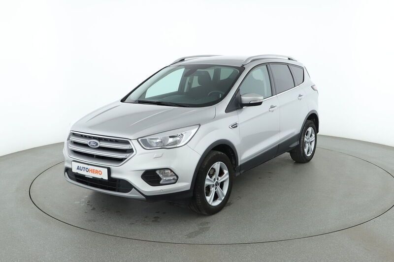 Grau Gebraucht 2018 Ford Kuga Trend SUV | 12.530 € (Guter Preis) - Bild 1/4