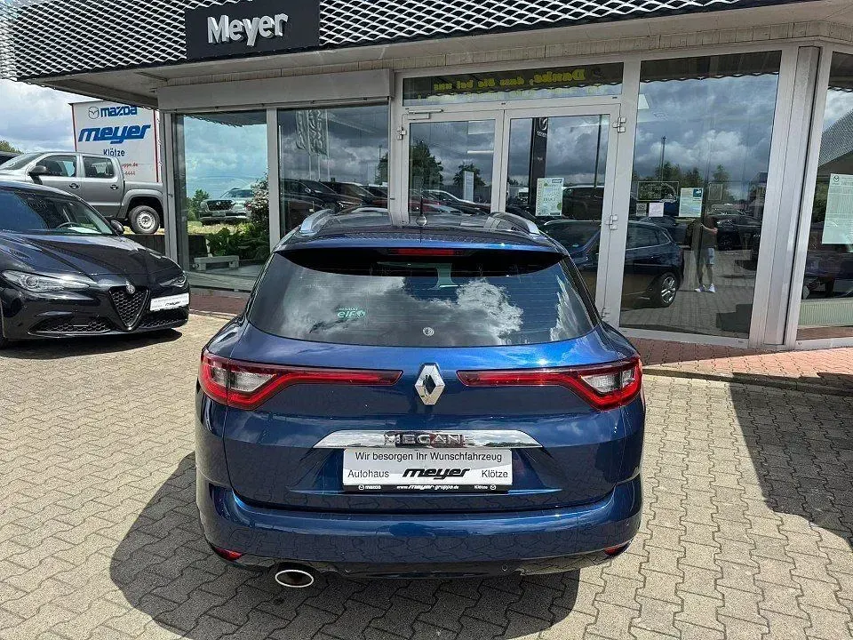 Gebraucht Renault Mégane IV Bose Edition 159 PS (116 kW) 2019 Blau Limousine