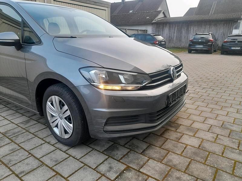 Gebraucht VW Touran 110 PS (80 kW) 2015 Grau Van / Kleinbus