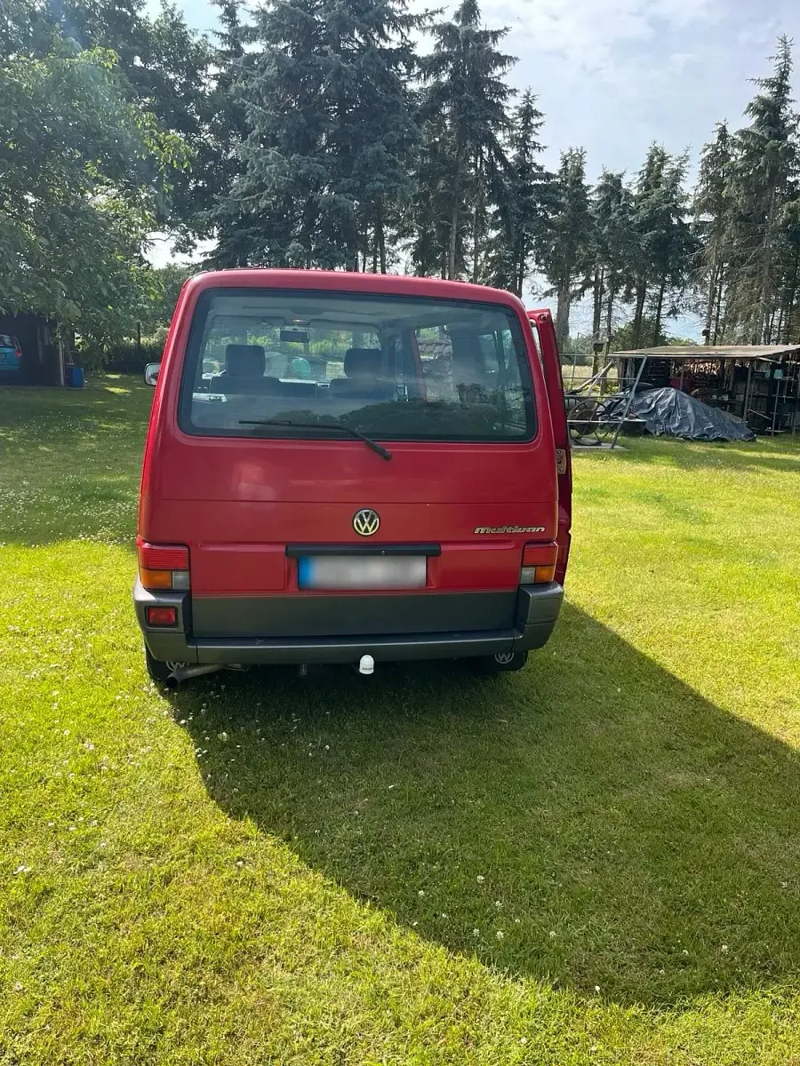 Gebraucht VW Multivan 88 PS (64 kW) 1995 Rot Van / Kleinbus