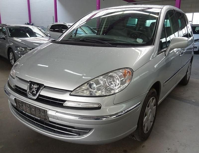 Lackierung aluminiumgrau/meta Gebraucht 2008 Peugeot 807 Family Van / Kleinbus | 1.650 € (Fairer Preis) - Bild 1/4