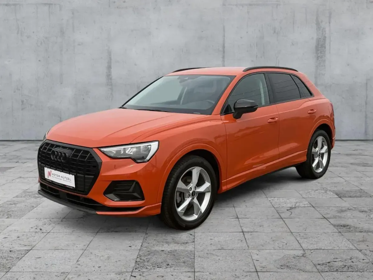 Gebraucht Audi Q3 Advanced 150 PS (110 kW) 2023 Pulsorange SUV