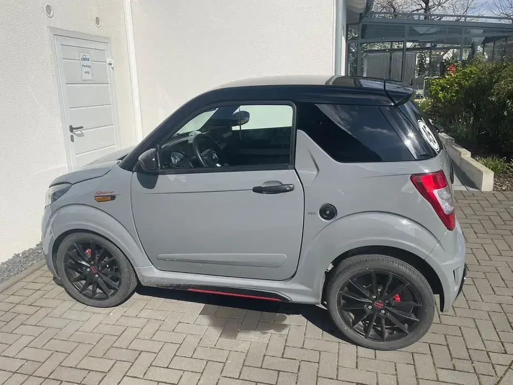 Gebraucht Ligier JS50 2023 Grau Kleinwagen