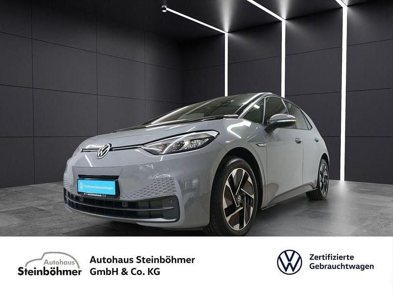 Mondsteingrau (grau) Gebraucht 2022 VW ID.3 Pro Kleinwagen | 17.935 € (Superpreis) - Bild 1/4