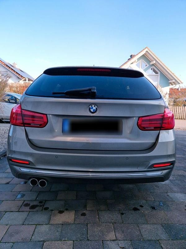 Gebraucht BMW 320 Luxury Line 190 PS (139 kW) 2017 Kombi