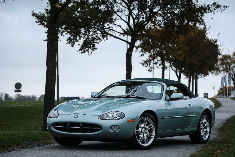 Gebraucht Jaguar XK8 284 PS (208 kW) 2002 Grün Cabrio