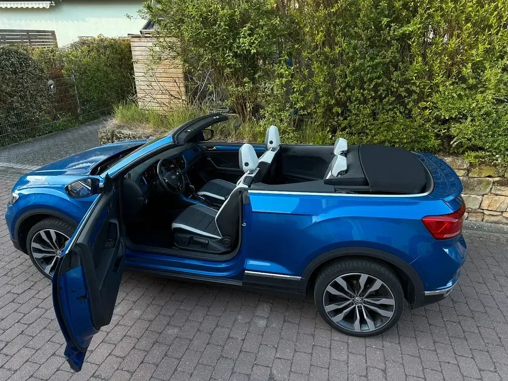 Gebraucht VW T-Roc Cabriolet 150 PS (110 kW) 2020 Blau Cabrio