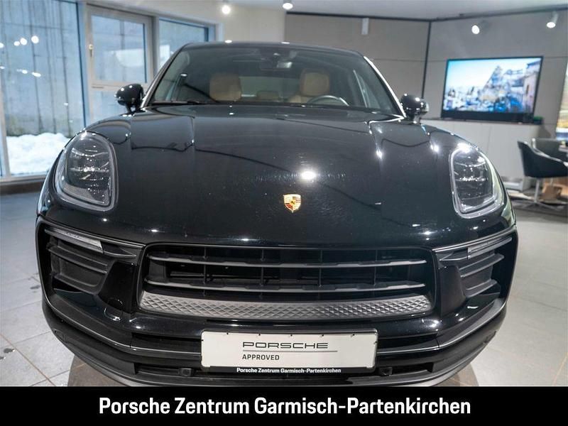 Używany Porsche Macan 265 KM (194 kW) 2023 Czarny SUV