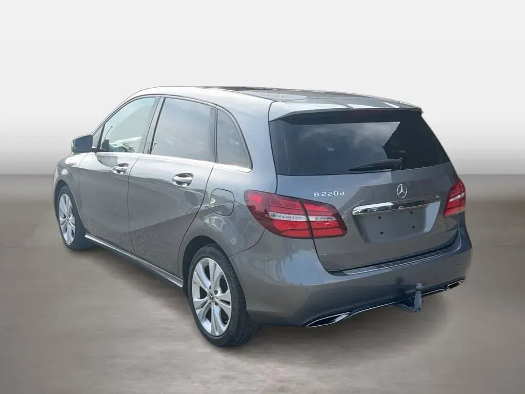 Gebraucht Mercedes B220 Edition 177 PS (130 kW) 2018 Grau Kleinwagen