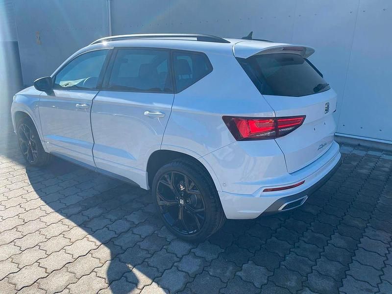 Neu Seat Ateca Black Edition 150 PS (110 kW) 2026 Weiß SUV