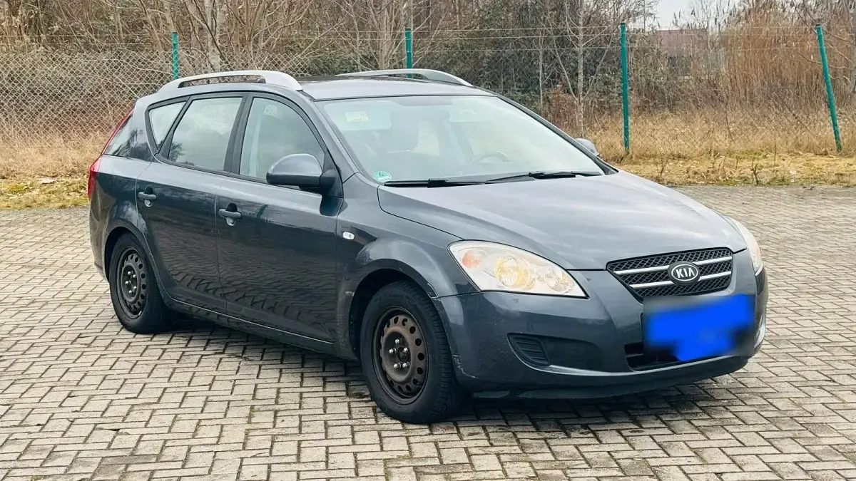 Gebraucht Kia Ceed 116 PS (85 kW) 2009 Blau Kleinwagen