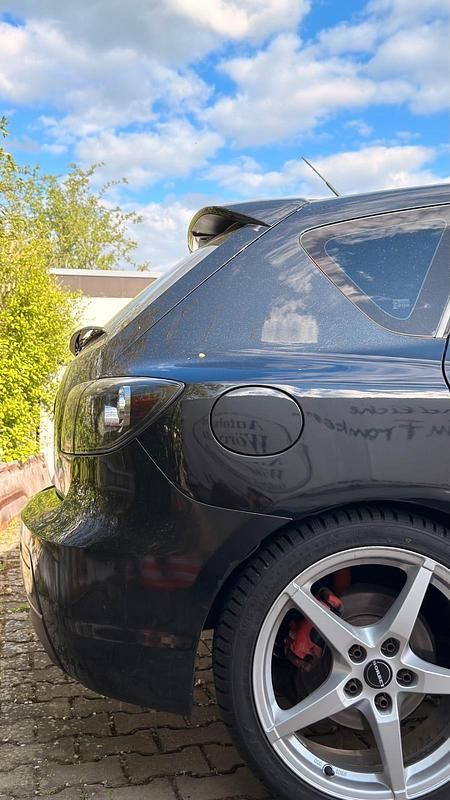 Second-hand Mazda 3 150 CP (110 kW) 2008 Negru Hatchback