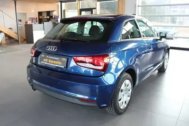 Usata Audi A1 95 CV (69 kW) 2017 Blu Utilitaria