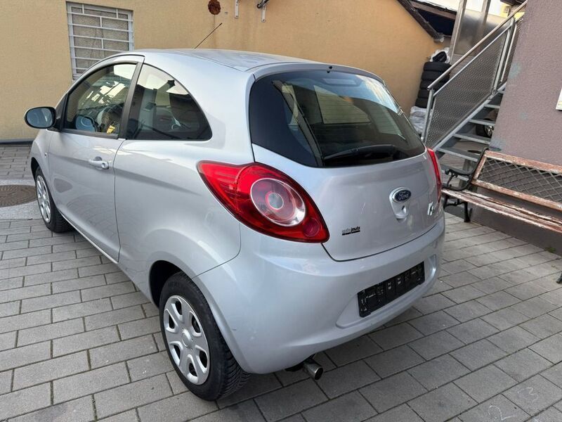 Gebraucht Ford Ka 69 PS (50 kW) 2009 Silber Kleinwagen