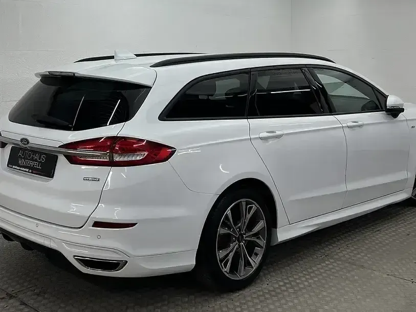 Gebraucht Ford Mondeo ST-Line 391 PS (287 kW) 2022 Frostweiß Kombi