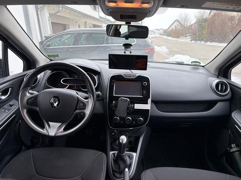 Gebraucht Renault Clio IV LIMITED 90 PS (66 kW) 2016 Schwarz Limousine