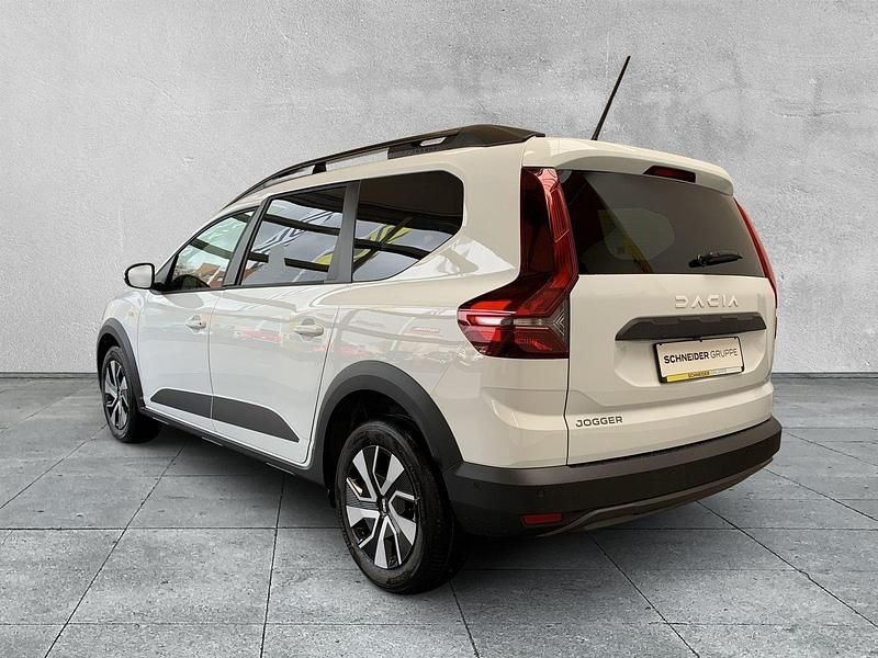 Neu Dacia Jogger Expression 101 PS (74 kW) 2025 Weiß Van / Kleinbus