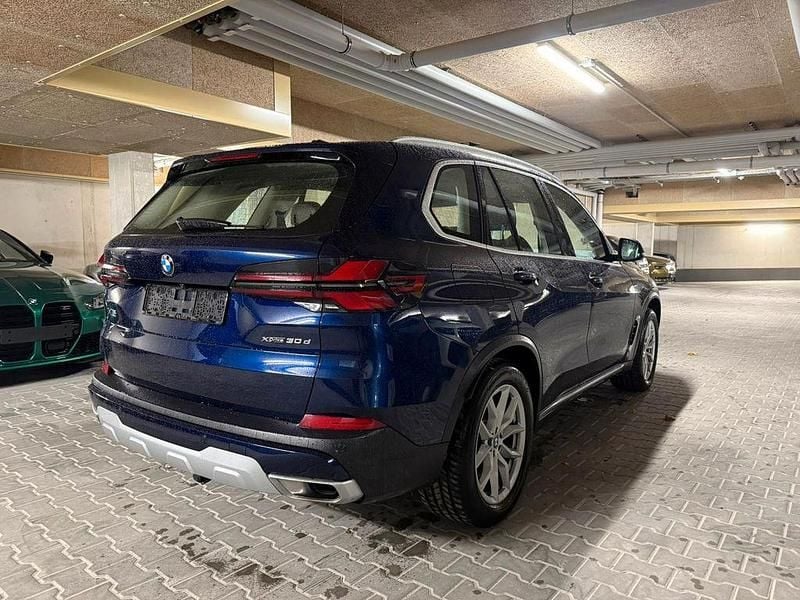 Gebraucht BMW X5 Sport Line 286 PS (210 kW) 2024 Blau SUV