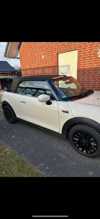 Gebraucht Mini One Cabriolet 102 PS (75 kW) 2021 Beige Cabrio