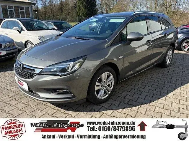 Używany Opel Astra Dynamic 125 KM (91 kW) 2017 Szary Kombi