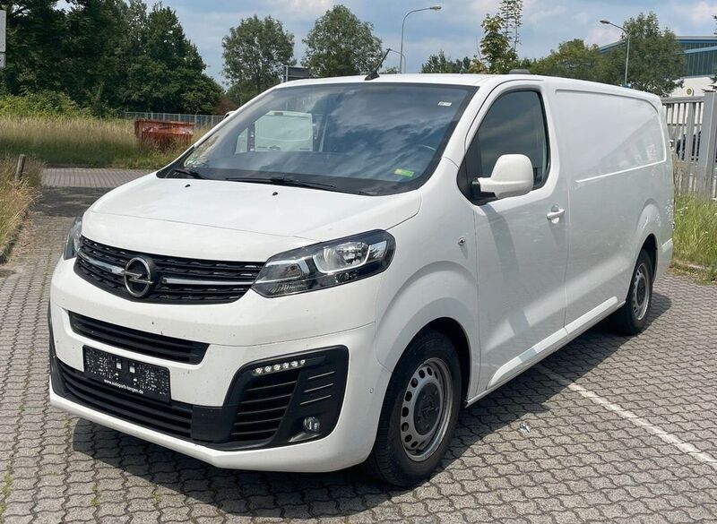 Weiß Gebraucht 2020 Opel Vivaro Van | 17.980 € (Guter Preis) - Bild 1/4