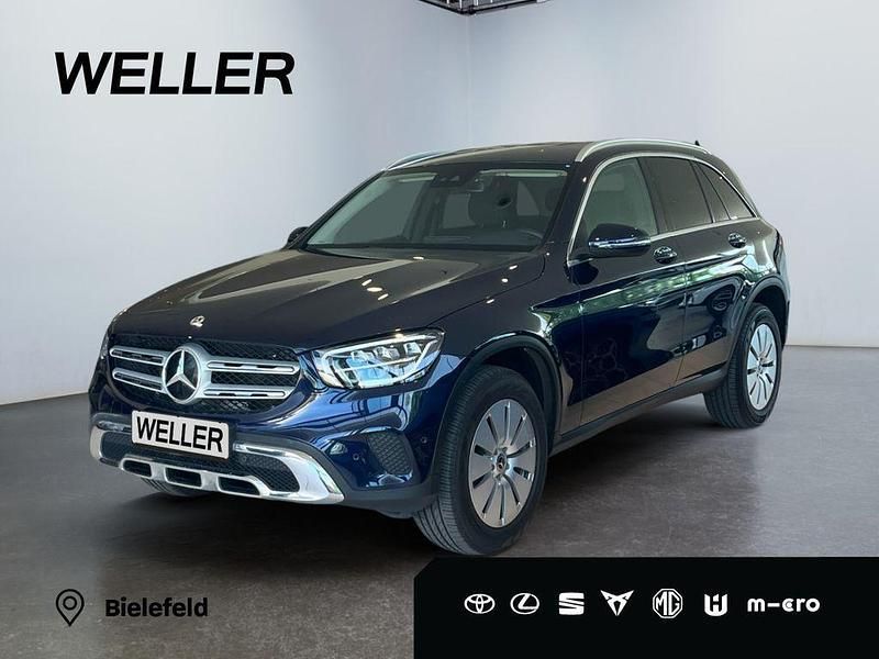 Blau Gebraucht 2022 Mercedes GLC300e SUV | 40.980 € (Fairer Preis) - Bild 1/3