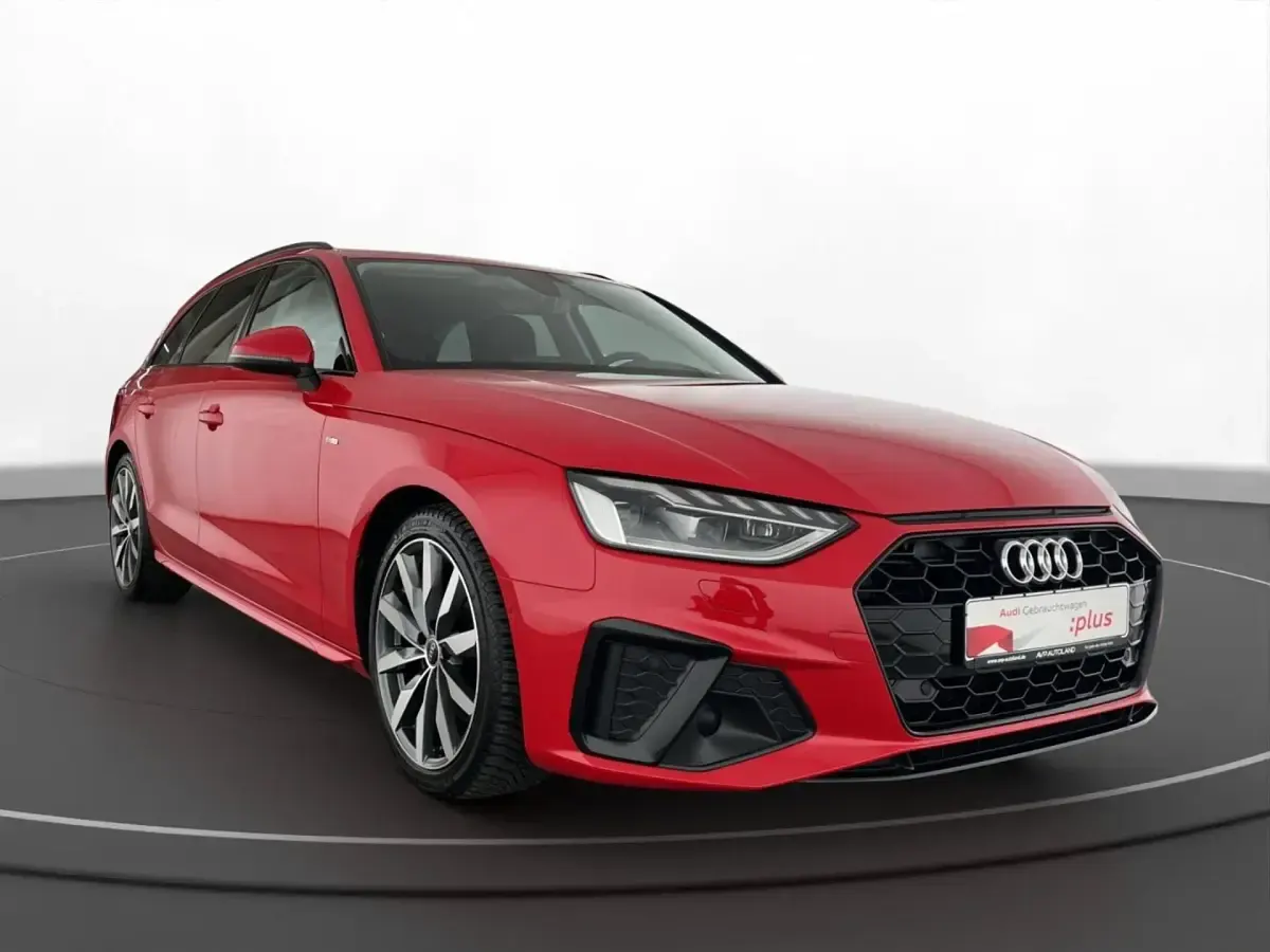 Gebraucht Audi A4 S-Line 163 PS (119 kW) 2022 Tangorot Kombi