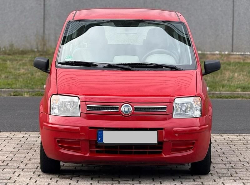 Rot Gebraucht 2004 Fiat Panda Dynamic Kleinwagen | 2.900 € (Fairer Preis) - Bild 1/4