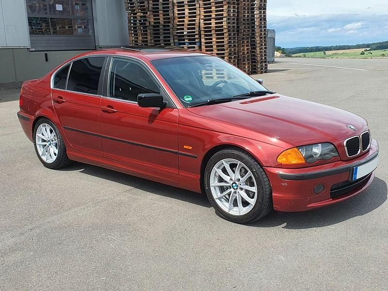 Gebraucht BMW 320 M Sport 150 PS (110 kW) 1999 Rot Limousine
