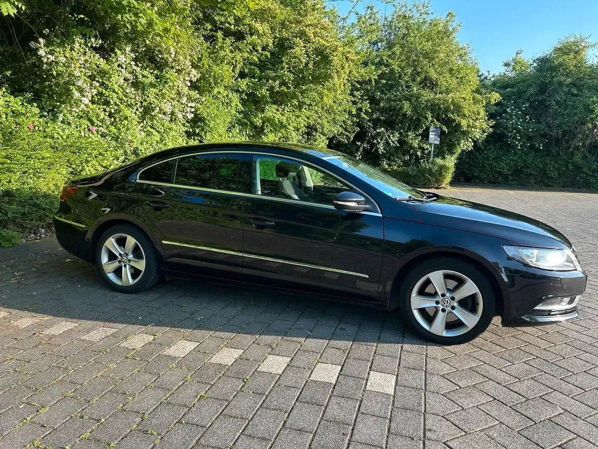 Gebraucht VW Passat 150 PS (110 kW) 2016 Schwarz Limousine