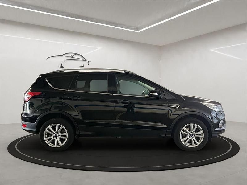 Gebraucht Ford Kuga Cool & Connect 150 PS (110 kW) 2019 Schwarz SUV