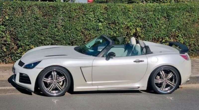 Weiß Gebraucht 2008 Opel GT Cabrio | 25.000 € - Bild 1/4