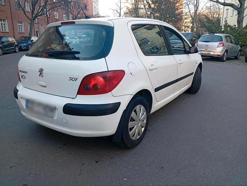 Gebraucht Peugeot 307 85 PS (62 kW) 2006 Weiß Kleinwagen