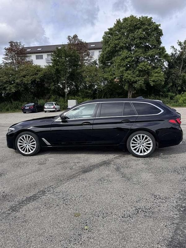 Gebraucht BMW 520 190 PS (139 kW) 2020 Kombi