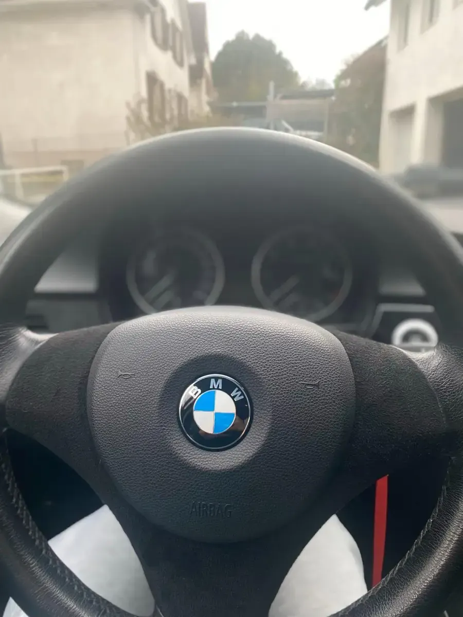 Gebraucht BMW 320 150 PS (110 kW) 2005 Andere farben Limousine