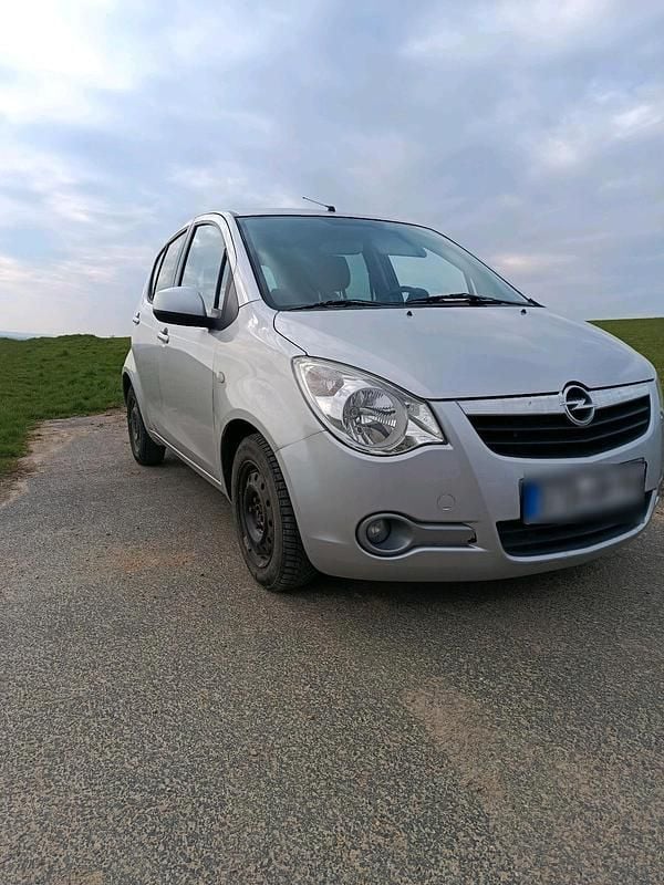 Second-hand Opel Agila 2008 Argintiu Hatchback