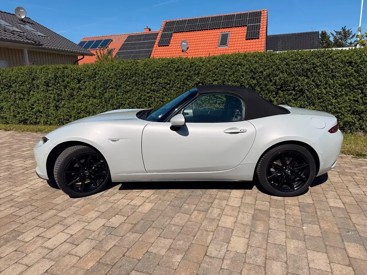 Usata Mazda MX5 160 CV (117 kW) 2017 Andere farben Cabrio