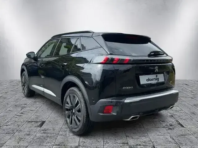 Gebraucht Peugeot 2008 GT 131 PS (96 kW) 2023 Perla nera schwarz metallic SUV