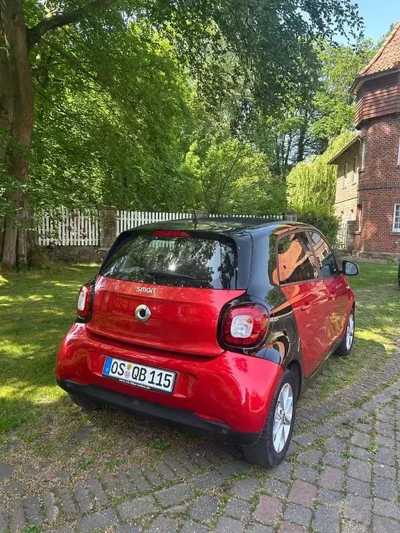 Gebraucht Smart ForFour Passion 90 PS (66 kW) 2017 Orange Kleinwagen
