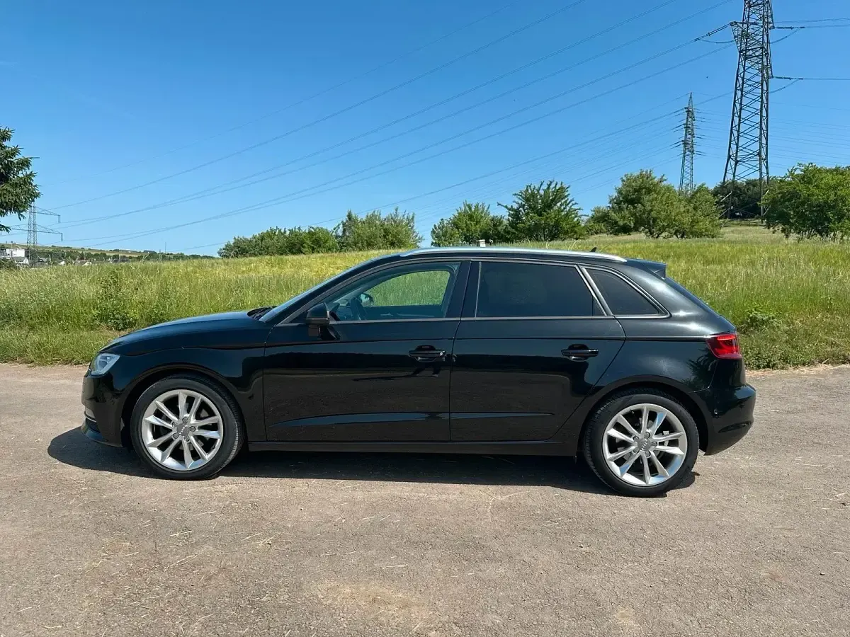 Gebraucht Audi A3 116 PS (85 kW) 2015 Schwarz Kombi