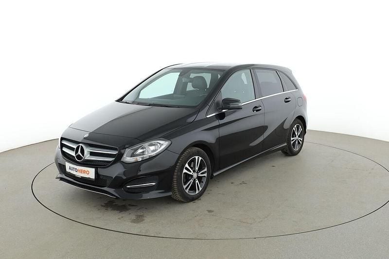 Gebraucht Mercedes B180 Urban 122 PS (89 kW) 2015 Van / Kleinbus