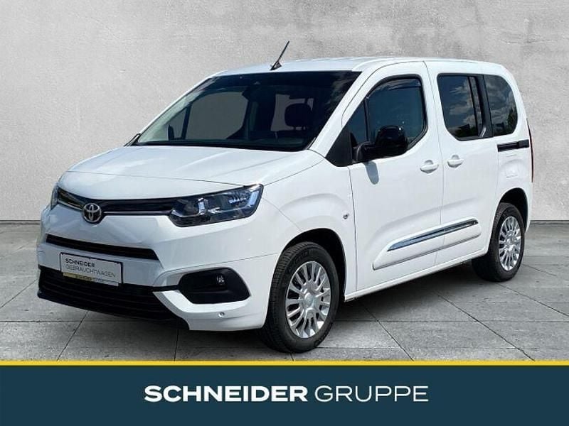 Weiß Gebraucht 2022 Toyota Proace Verso City Kombi | 23.890 € (Superpreis) - Bild 1/3