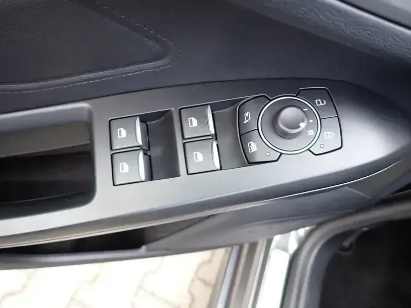 Gebraucht Ford Focus ST-Line 155 PS (114 kW) 2022 Magneticgrau Kombi