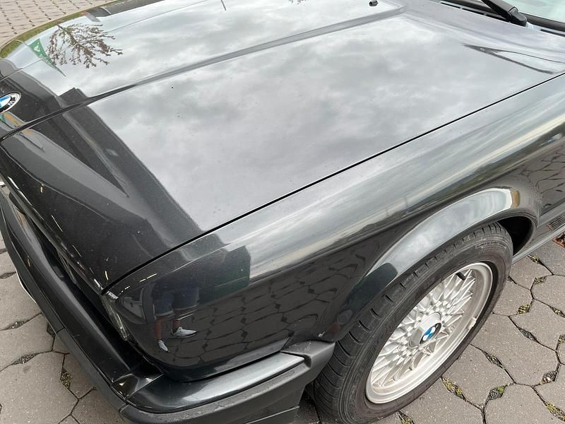 Gebraucht BMW 320 Cabriolet 129 PS (94 kW) 1989 Schwarz Cabrio