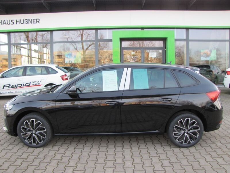 Neu Skoda Scala Selection 116 PS (85 kW) 2025 Schwarz Kleinwagen