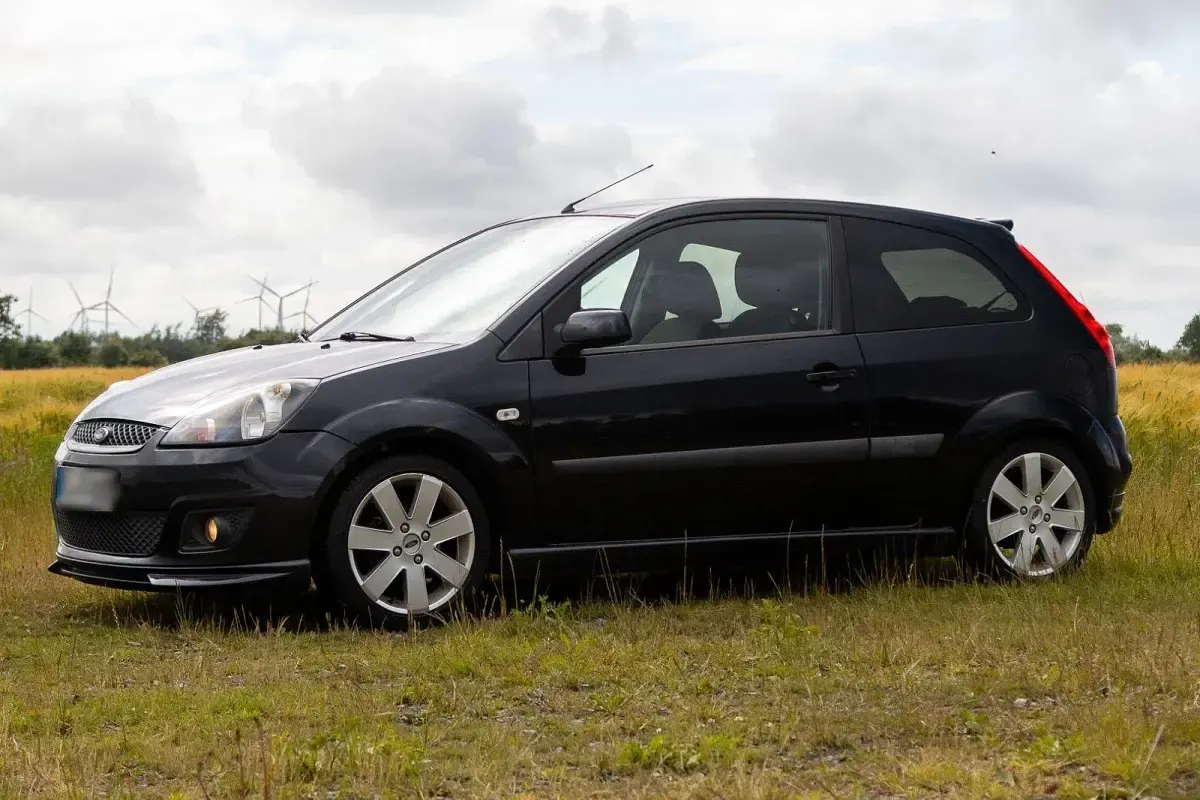 Gebraucht Ford Fiesta 80 PS (58 kW) 2007 Schwarz Kleinwagen