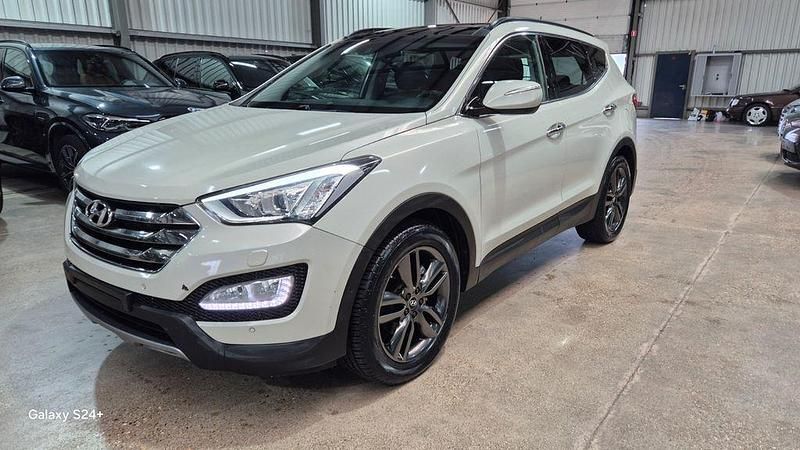 Gebraucht Hyundai Santa Fe Premium 150 PS (110 kW) 2014 Weiß SUV