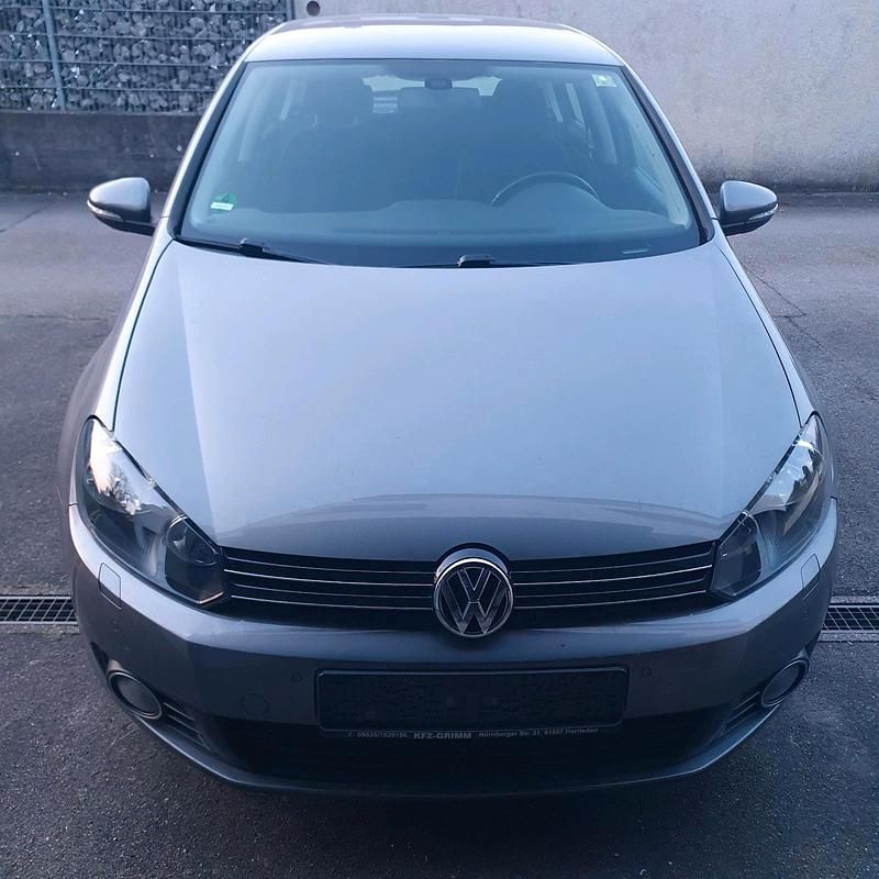 Gebraucht VW Golf VI 80 PS (58 kW) 2008 Grau Kleinwagen