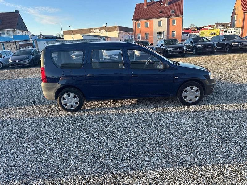 Gebraucht Dacia Logan Basis 75 PS (55 kW) 2009 Dacia blau marine Kombi